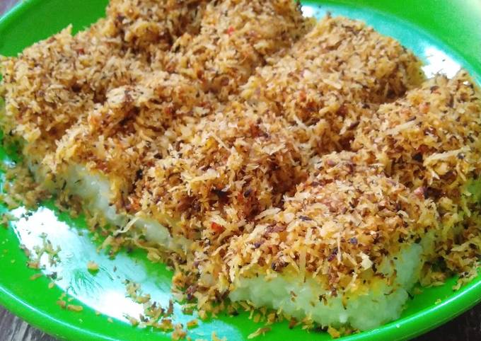 Anti Ribet, Bikin Ketan Serundeng Gurih Enak