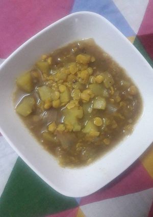 चना दाल और लौकी की सब्ज़ी (Chana dal aur lauki ki sabzi recipe in hindi) रेसिपी मुख्य फोटो