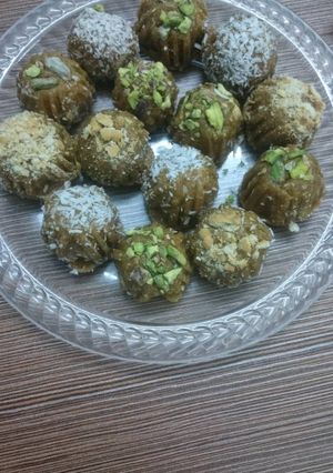 صورة لوصفة حلى تمر بسيط وطيب