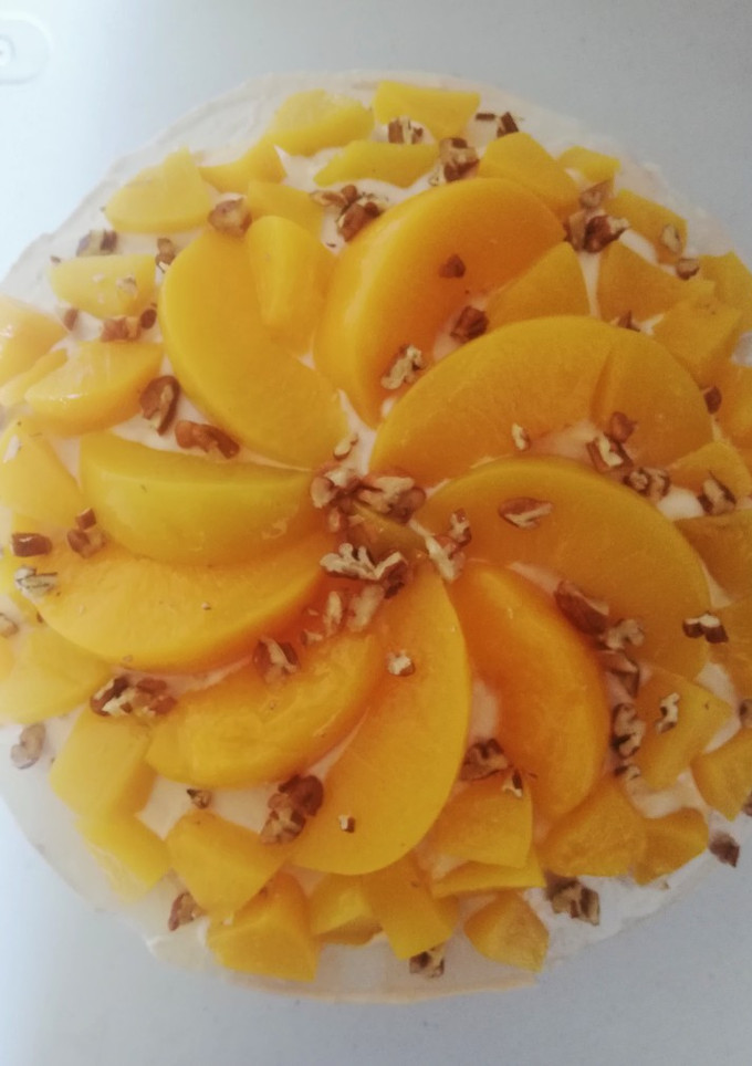 Una foto de Pastel de tres leches de durazno y nuez