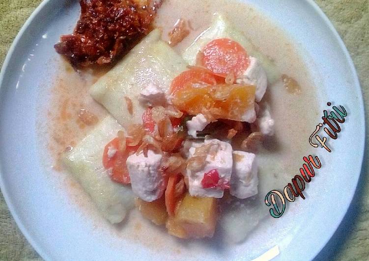 Resep Burasa plus sayur labu kuning dan Sambel ikan duo Anti Gagal