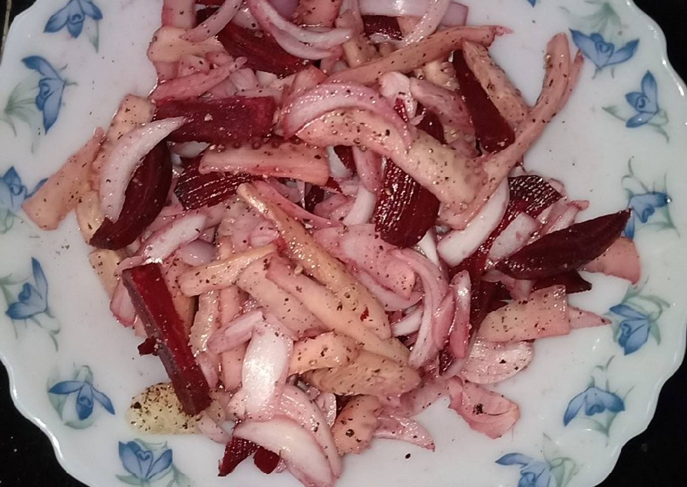 Onion salad