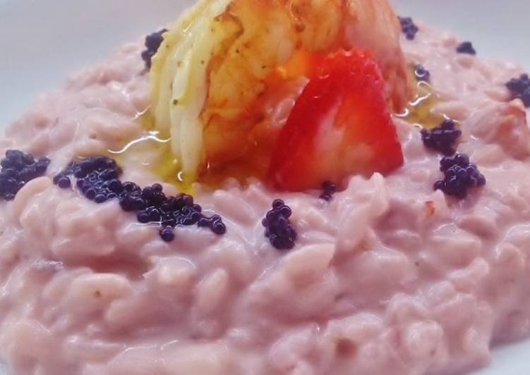 Risotto fragole, mazzancolle e uova di lompo