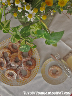 Una foto de Crullers