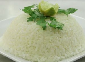 صورة لوصفة ارز ابيض على طريقتي