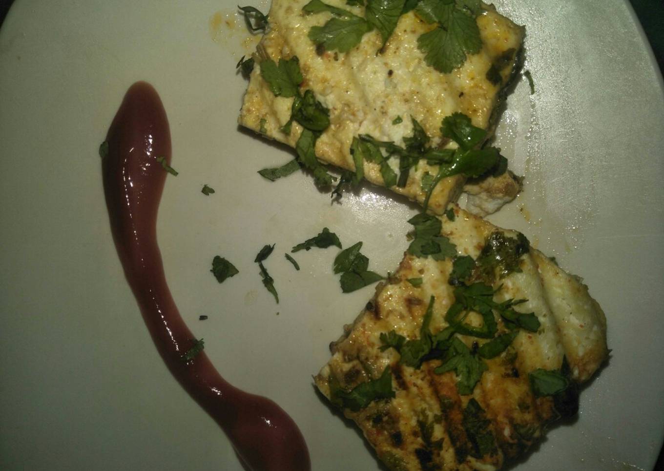 Masala grilled paneer lahsuni