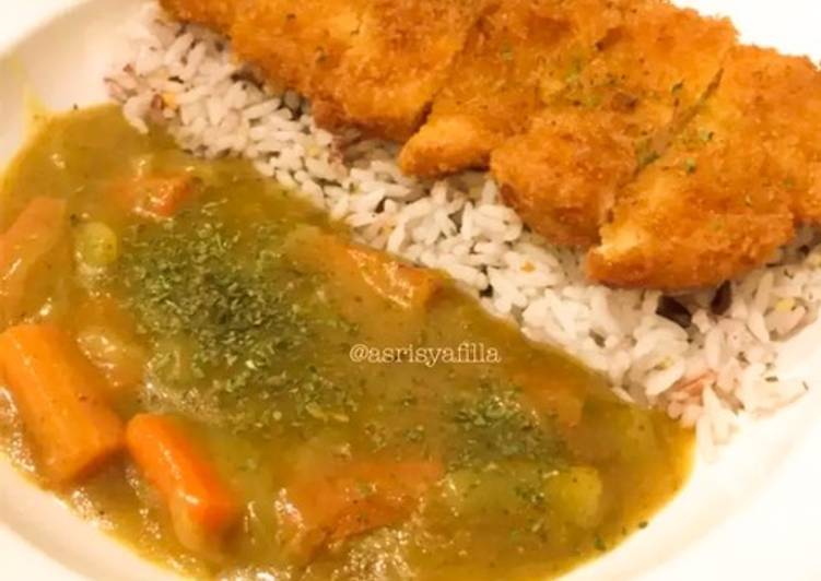 Cara Musim Gugur AppetizingChicken katsu curry