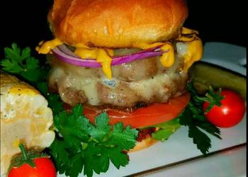 Popular Cuisine Mikes Garlic Juicy aka Jucy Lucy Hamburgers Savory Delicious