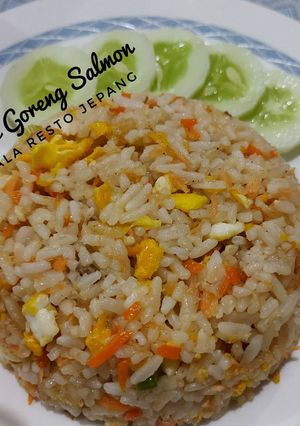 Foto resep Nasi Goreng Salmon ala Resto Jepang
