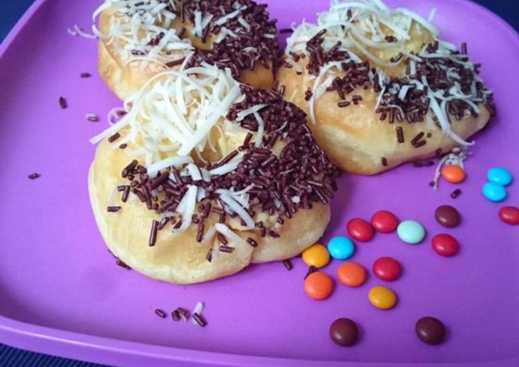 Donat empukk