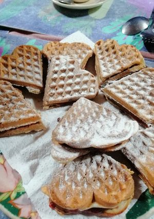 Una foto de Waffles dulces con chips de chocolates