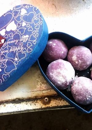 Hình của món Mochi khoai lang tím.