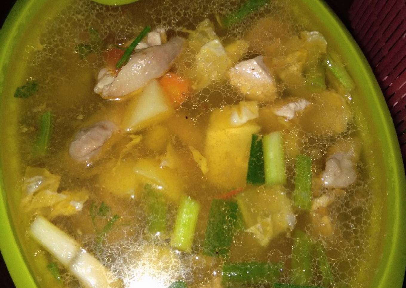 Sop ayam ibu dedeh