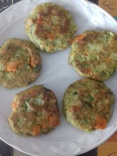 Una foto de Tortitas de verduras