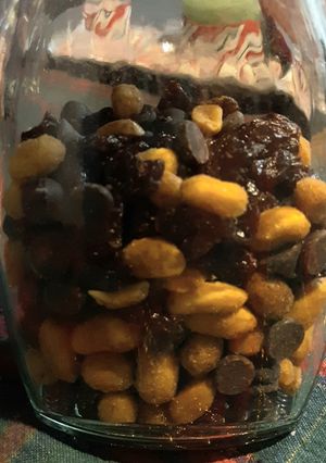 A picture of Tart & sweet trail mix.
