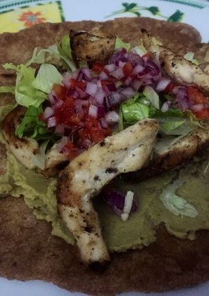 Una foto de Tacos de harina integral