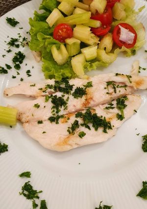 Una foto de Lenguado a la plancha crujiente