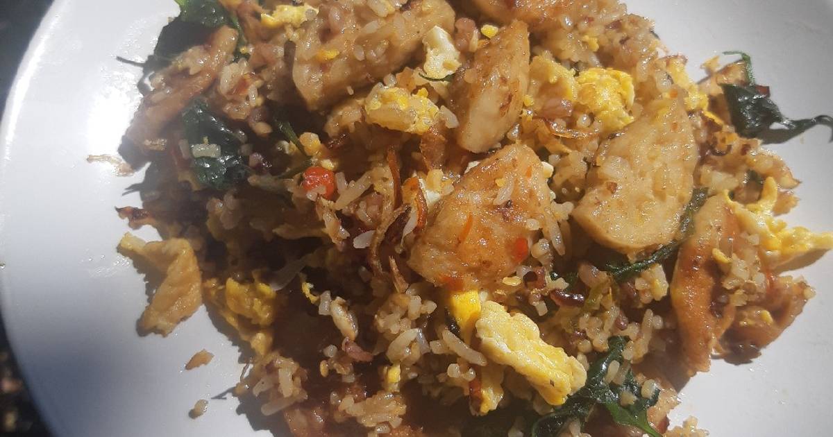 สูตร ข้าวผัดหมูยอน้ำปลาร้า Spicy Fermented Fish Sauce Fried Rice โดย