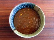 A picture of garlic sriracha