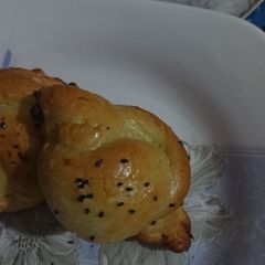 A picture of Sparrow sweet buns.