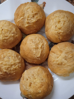 Una foto de Scones de pimentón y 🧀😋🧀🧀🧀😍💫🎉💫🎉🧀