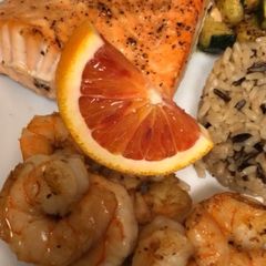 A picture of Rosé Salmon and Shrimp.