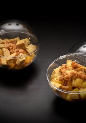 Une photo de Boules de foie gras aux poires caramélisées