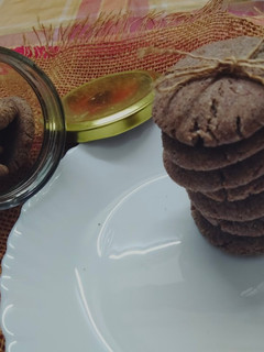 A picture of #BCR#Ragi and almond cookie.