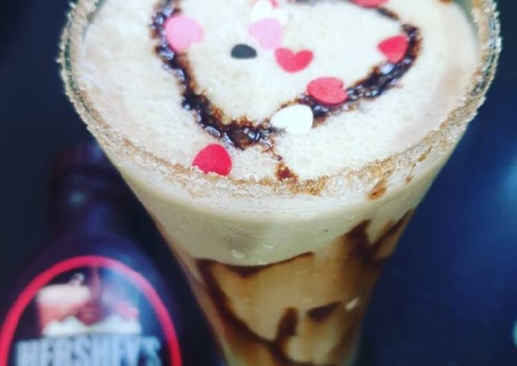 Recipe of Perfect Choco oreo shake