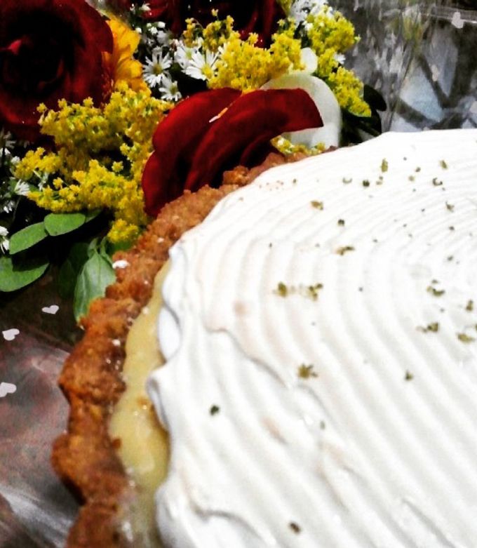 Una foto de Pie de limón - con leche condensada -