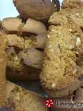 Flavorsome Cretan biscotti with almonds