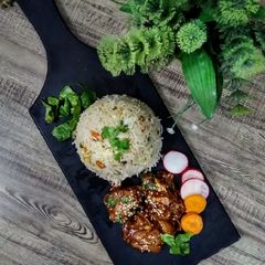 Sesame saucy chicken A picture of Sesame saucy chicken.