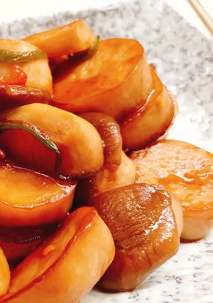 Hình của món Nấm đùi gà rim tương ớt.
