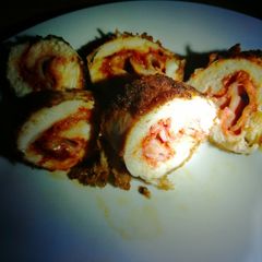 A picture of Chicken cordon bleu.