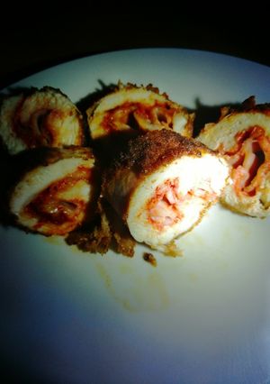 A picture of Chicken cordon bleu.