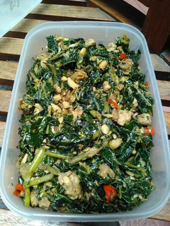 Foto resep Tumis daun pepaya tempe semangit