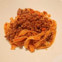 A picture of Tagliatelle alla Bolognese.