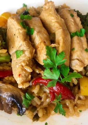 Una foto de Arroz con solomillo de pavo y salsa de soja