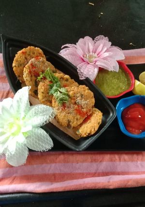A picture of Poha ki tasty khasta tikki(easy and quick recipe) 😋😋😋.
