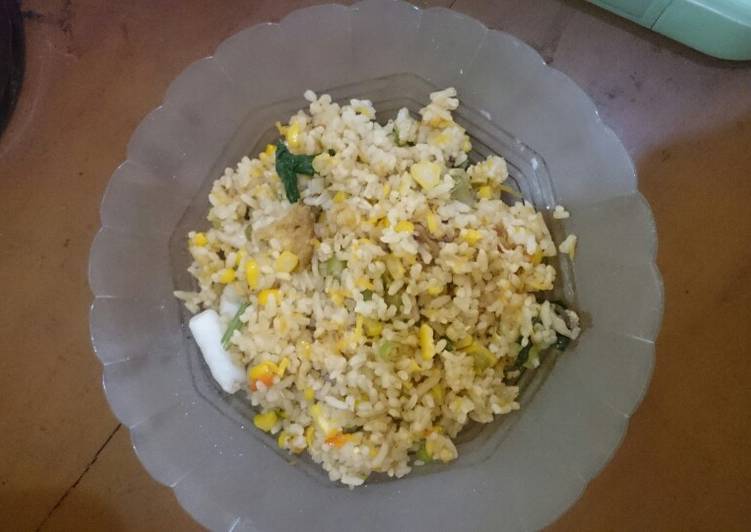 Bagaimana Menyiapkan Nasi goreng sayur, Bikin Ngiler