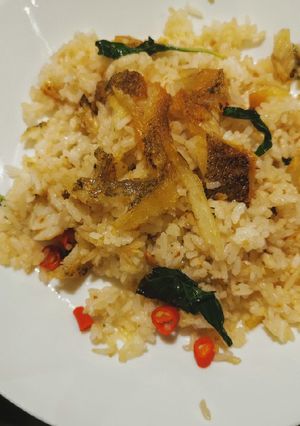 รูปของ ข้าวผัดปลาสลิด ใบโหระพา (ไม่ใส่ไข่)