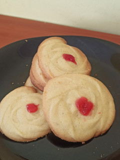 A picture of Butter cookies.