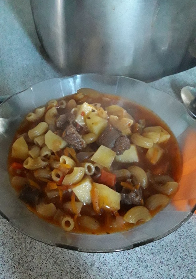 Una foto de Guiso de coditos