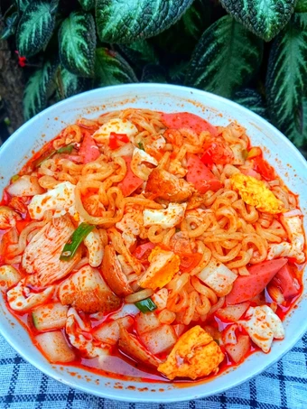 Cara Gampang Menyiapkan Resep Seblak Pedas Sederhana yang Bikin Ngiler Anti Ribet, Sempurna