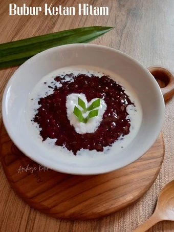 Cara Mudah Menyiapkan Resep Bubur Ketan Hitam yang Uenak Anti Ribet, Bisa Manjain Lidah