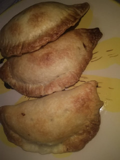 Una foto de Empanadas de carne al cuchillo