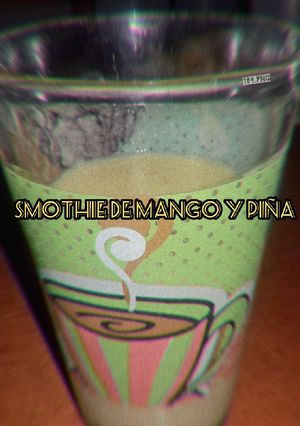 Una foto de Smoothie de mango y piña
