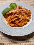 Tagliatelle de Atum, Anchovas e Alcaparras