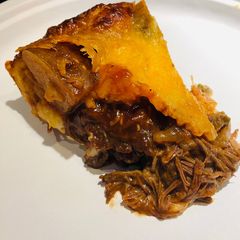 A picture of Bbq Beef Bisquick Pie 🥧.