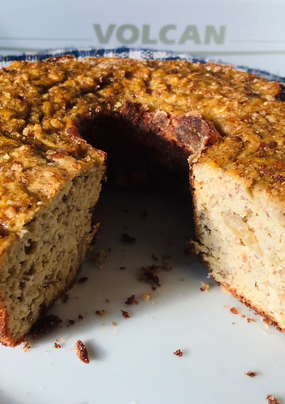 Una foto de Budín de Manzana 🍎